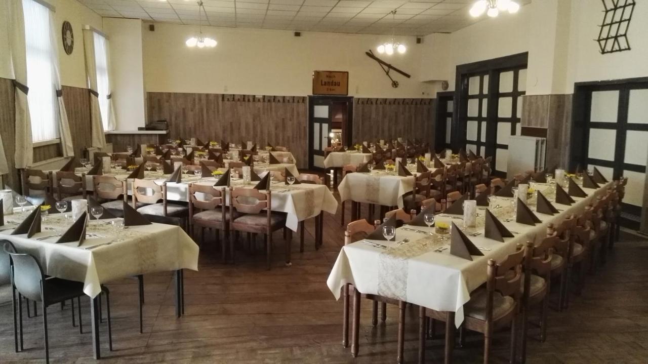 Waldecker Taverne Bad Arolsen Extérieur photo